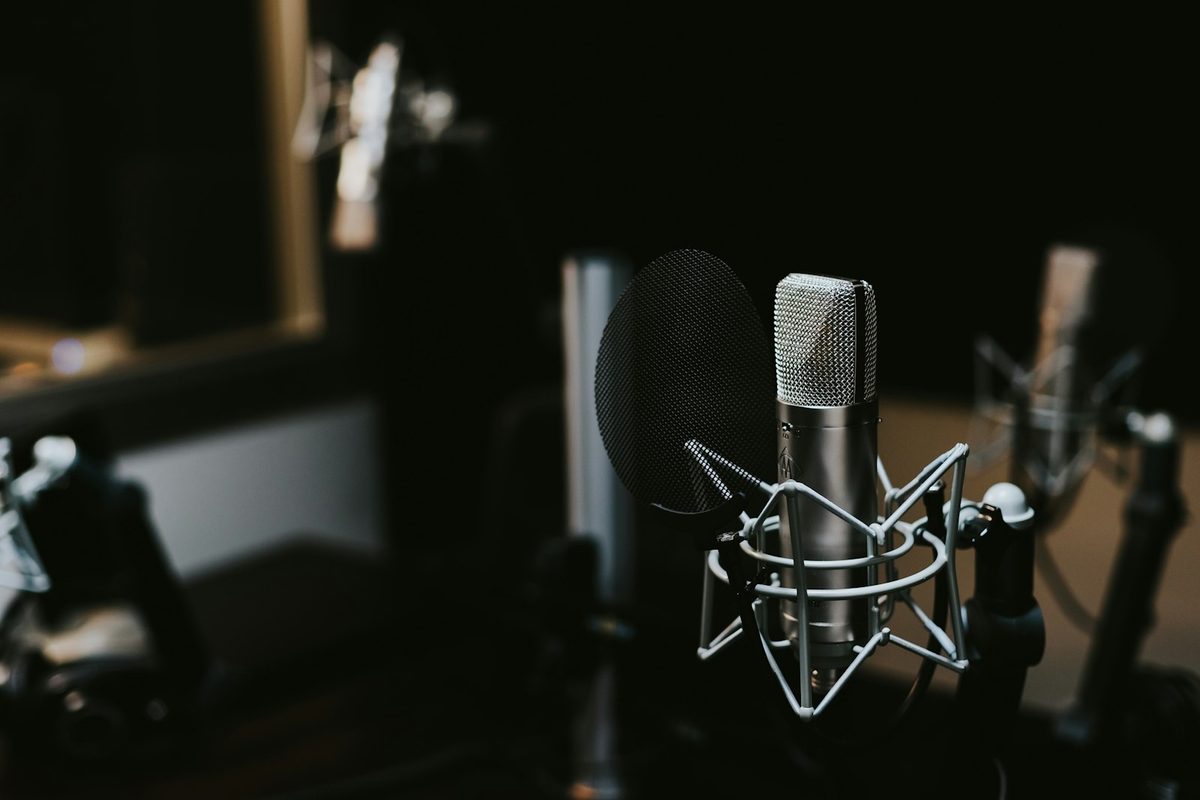 Studio condenser microphone ready for a session